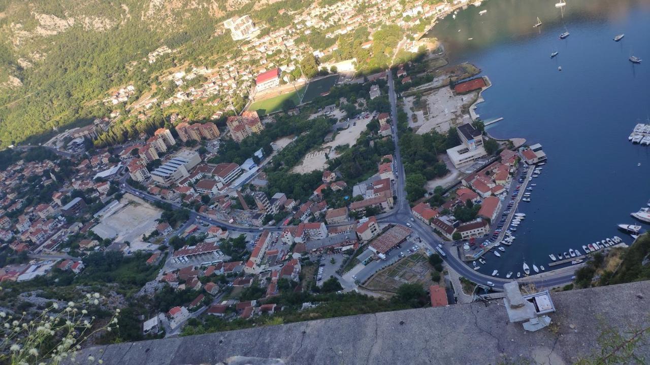 Guesthouse Lovćen Kotor Extérieur photo